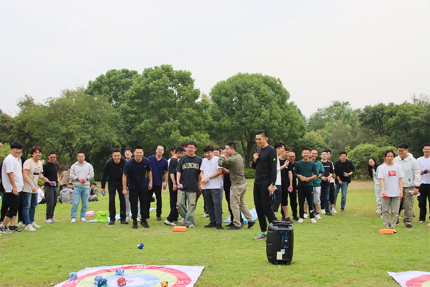 b09617075e2b43a9aa0406a6300caf26